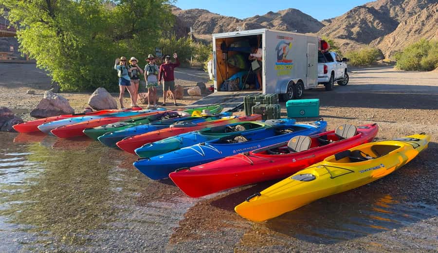 From Las Vegas: Emerald Cave Guided Kayaking Tour - Key points at a glance