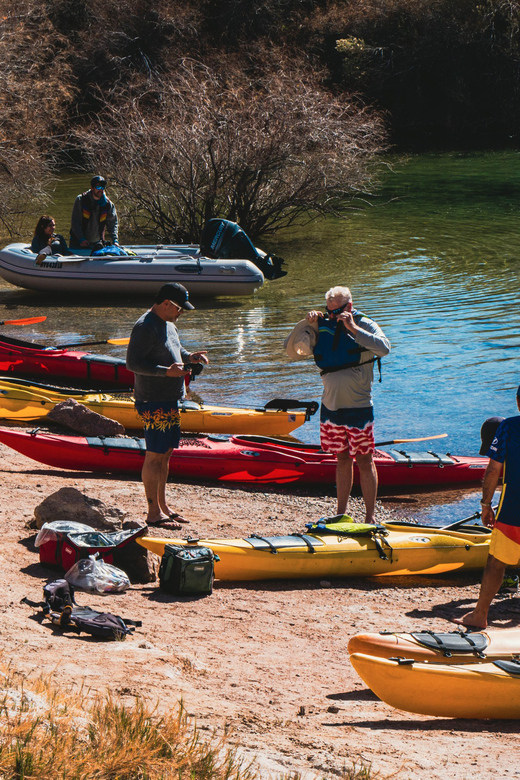 From Las Vegas: Guided Emerald Cave Kayak Tour - The guides make the difference