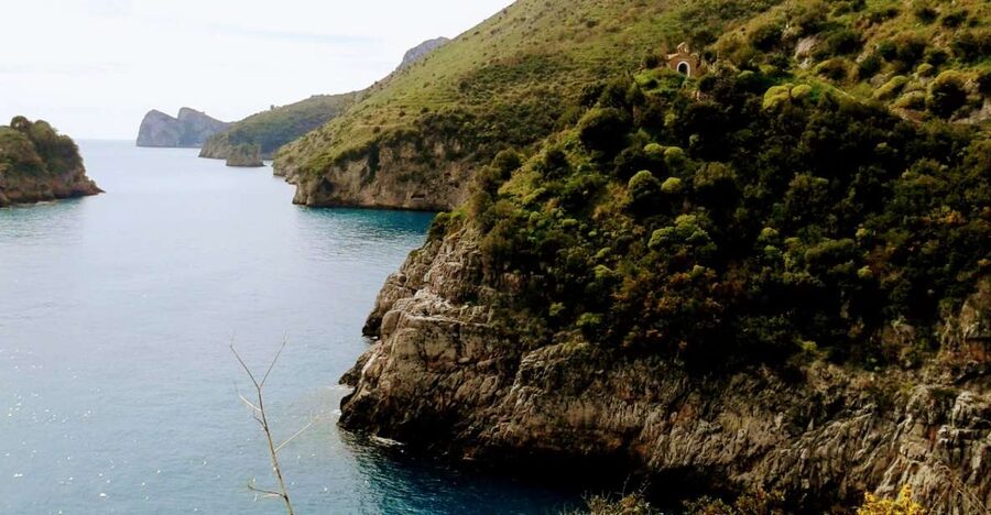 From Nerano: Sorrento Coast to Crapolla Fjord Kayak Tour - Paddling past caves, cliffs, and Isca Isle