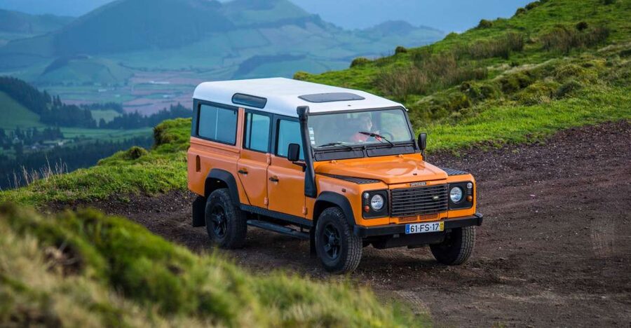 From Ponta Delgada: Sete Cidades Jeep, Bike, & Kayak Ride - Who should book this Sete Cidades day?