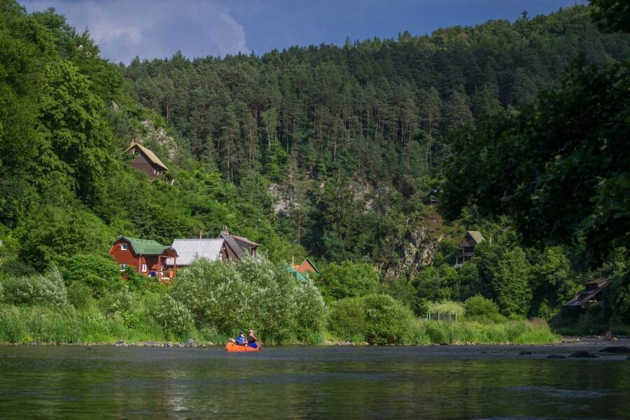 From Prague: Sazava River Canoe Day Trip for All Levels - Weather, water, and what to pack