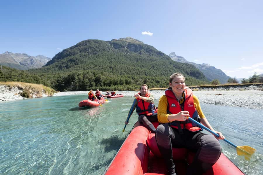 From Queenstown: Dart River Canoe & Jet Boat Day Trip - The Queenstown to Glenorchy drive sets the mood