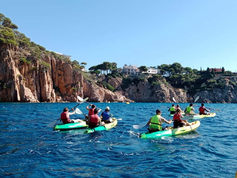 From Sant Feliu de Guíxols: Kayak and Snorkel in Costa Brava - The 15-minute safety briefing