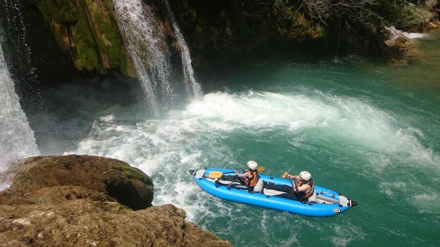 From Slunj: Mrežnica Canyon Kayaking Tour - Paddling through the gorge for around two and a half hours