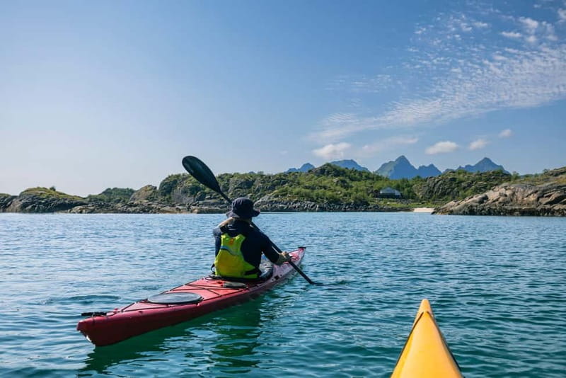 From Svolvær: Lofoten Guided Kayak Experience - Who should book this Svolvær kayak trip?