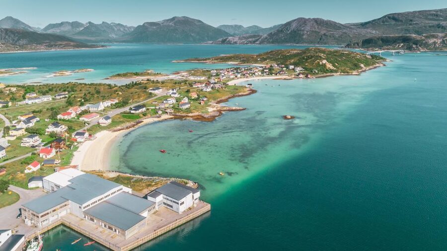 From Tromsø: Kayak trip with lunch and sauna at Sommarøy - What to pack for the North Norwegian coast