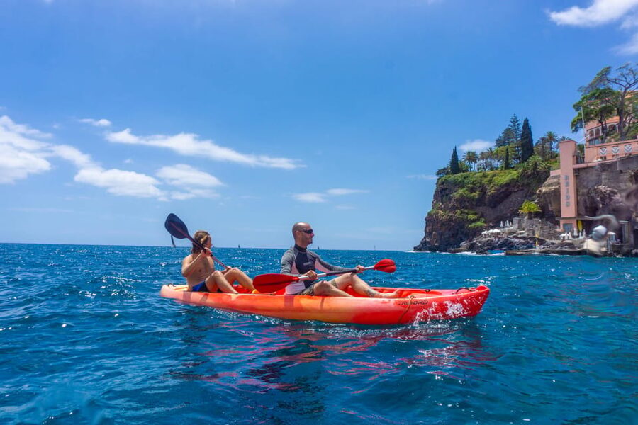 Funchal: KAYAK Rental or Guided tour with snorkeling - Meeting at the Pestana Carlton Hotel