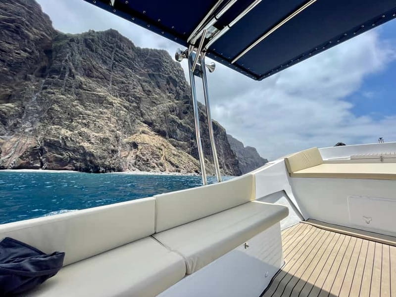 Funchal: Private Boat Tour w/Snorkel & Paddle up 11 people - Is $459 good value for your group?