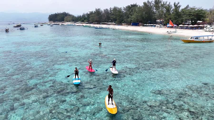 Gili SUP Or Kayak With Drone Shoot . Daylight Or Sunrise - The drone shoot is worth confirming twice