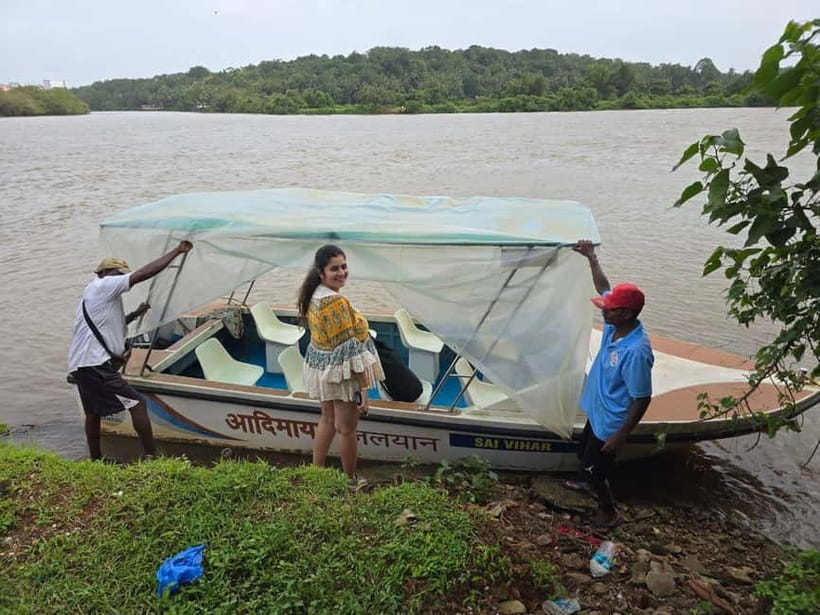 Goa: Backwater Kayaking Tour - Snacks, sunset, and the return boat