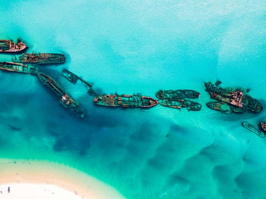Gold Coast: Moreton Island Day Trip Kayak & Sandboarding - From Surfers Paradise to Moreton Bay