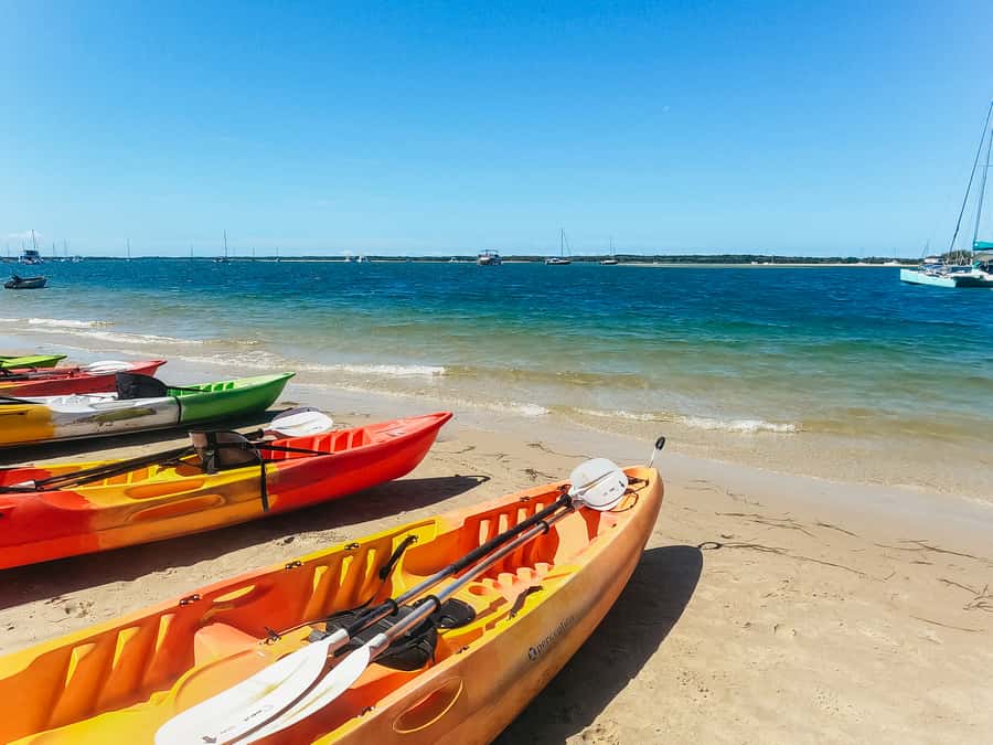 Gold Coast: Wave Break Island Kayaking & Snorkeling tour - A snack break with skyline views