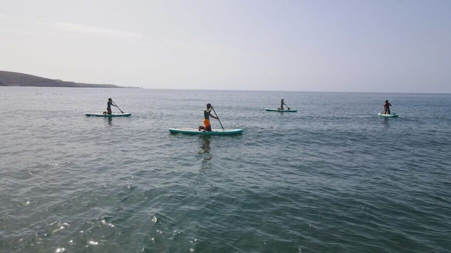Gran Canaria : 2h Stand Up Paddle board lessons - The first 20 minutes: safety, equipment, and warm-up