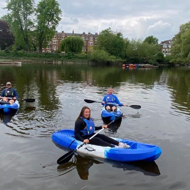Group Kayak Experience on the beautiful Thames at Richmond - Starting beneath Richmond Bridge