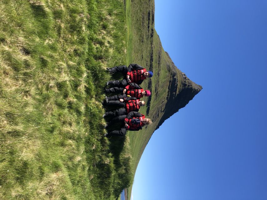 Grundarfjörður: Mt. Kirkjufell Daytime Kayaking Adventure - Paddling toward Seal Skerry