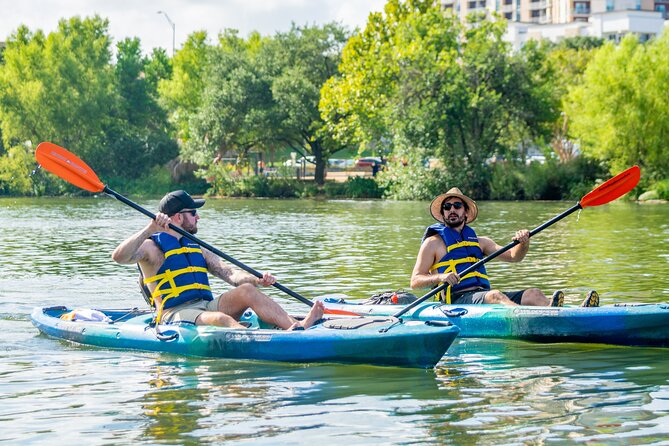 Guided Downtown Skyline Kayak Tour in Austin - Congress Avenue Bridge and its famous bats