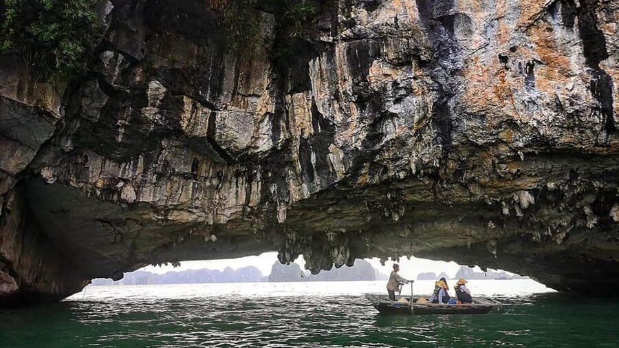 Ha Long 1 Day Luxury Small Group & Kayaking - Titop Island for swimming or a panoramic climb