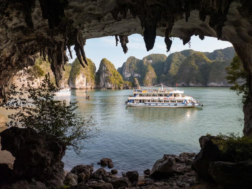 Ha Long: Afternoon Cruise with Lunch, Kayaking, and Swimming - Key points to know before you go