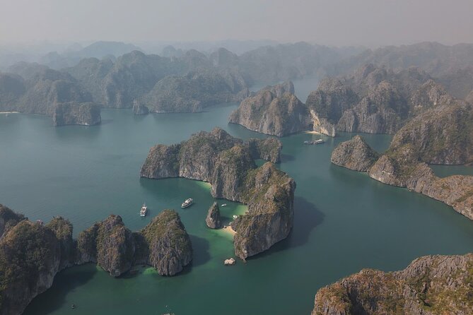 Ha Long Bay Cruise Day Tour - Cave, Kayaking, Swimming & Lunch - Sung Sot Cave: the biggest stop of the day