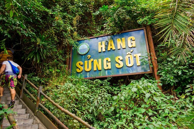 Ha Long Bay Cruise Day Tour - Cave, Kayaking, Swimming & Lunch - Hang Luon kayaking and bamboo boats