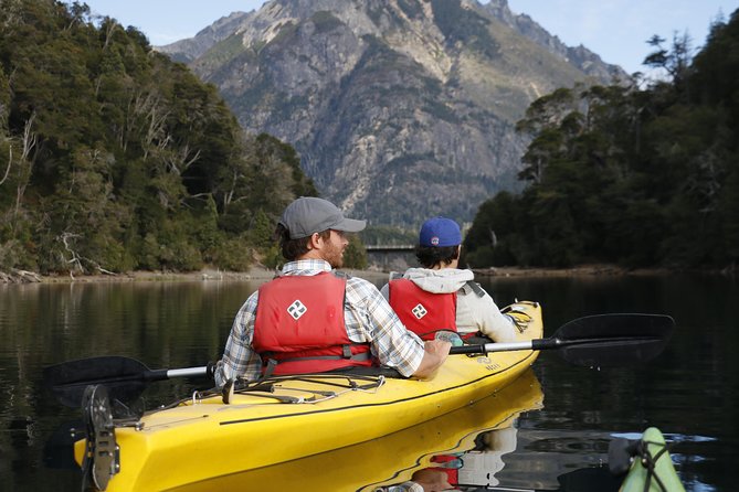 Half a day of kayaking on Lake Moreno in private service - Why this Lake Moreno outing works so well