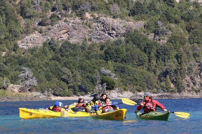 Half a day of kayaking on the Nahuel Huapi lake in private service - The quiet appeal of a natural reserve