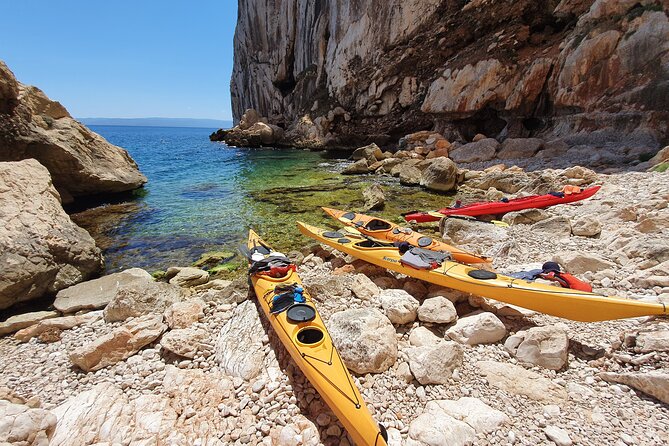 Half Day Sea Kayak Trip - The cave, forts, and the Punta Negra alternative
