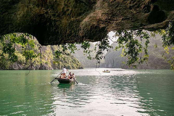 Halong Bay 2D1N BEST CRUISES All-Inclusive: Transfer, Meals, Kayak, Cave, Island - What to pack and how to manage the schedule