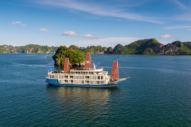 Halong Bay 2D1N Cruise Tour, Full Meals, Caves, Kayak &Transfer - Boarding Lotus Cruise at midday