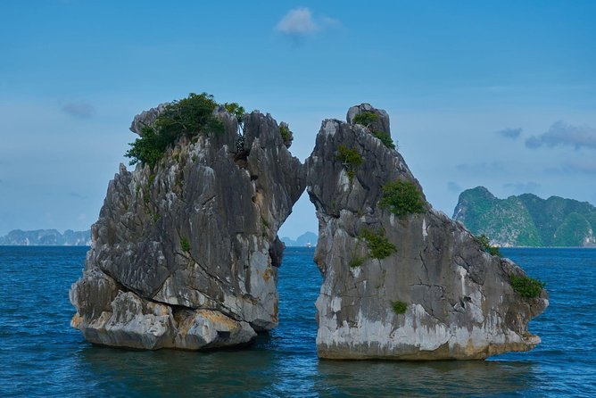 Halong Bay Full Day With Cave, Kayaking And Swimming - Highway Transfer - The 8:30 a.m. pickup and highway ride