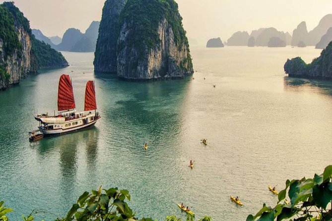 Halong Bay Full Day with Kayaking, Hiking viewpoint, Cave - Deluxe To Luxury - Guide service and group size