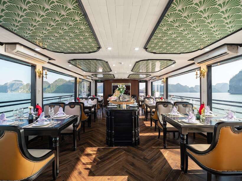 Halong Bay: Luxury Day Cruise with Buffet, Kayak, Swim - Luon Cave by kayak or bamboo boat