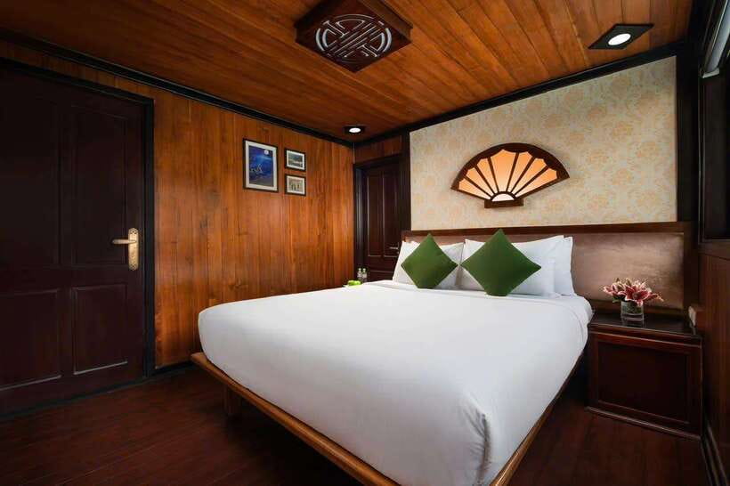 Hanoi: 2-Day Halong Bay Boutique Cruise with Kayaking - Is $133 a fair price?
