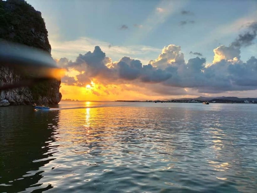 Hanoi-Ha Long 1D: Caves, Islands, Kayak, Lunch & Small Boat - Choosing between Hanoi and Tuan Chau Marina