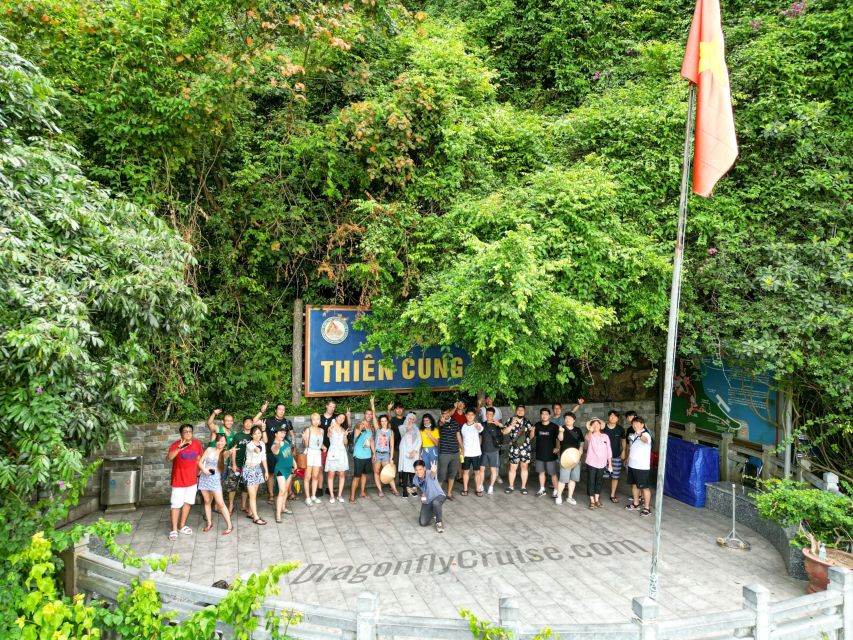 Hanoi: Islands & Caves Ha Long Cruise with Lunch & Kayaking - Who should book this cruise?
