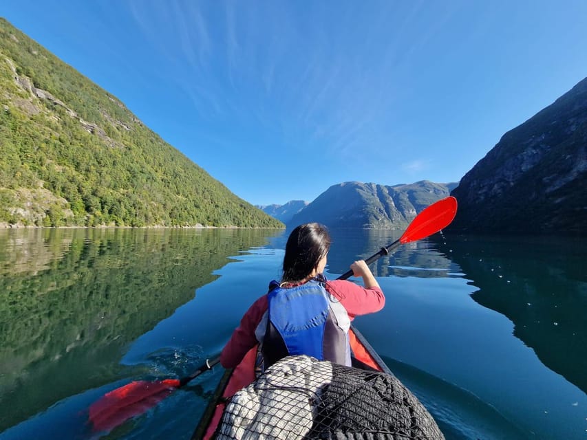 Hellesylt: Beginner-Friendly Fjord Kayaking Experience - Small details that make the trip work