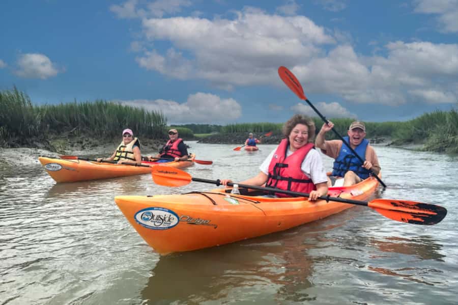 Hilton Head: Guided Kayak Nature Tour with Wildlife Spotting - Starting at Shelter Cove Marina