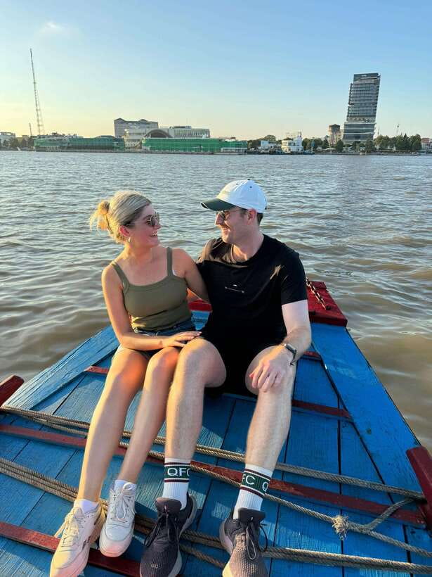 Ho Chi Minh City: 2-Day Bike & Kayak Mekong Delta Tour - Kayaking, rice planting, and catching fish