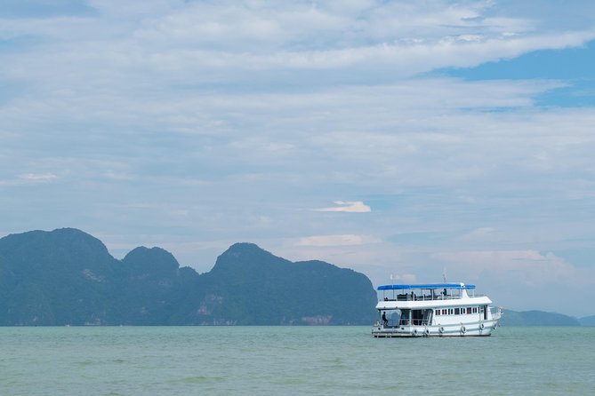 Hong by Starlight: Sea Cave Kayaking and Loy Krathong Floating - Ice Cream Cave and the limits of the name