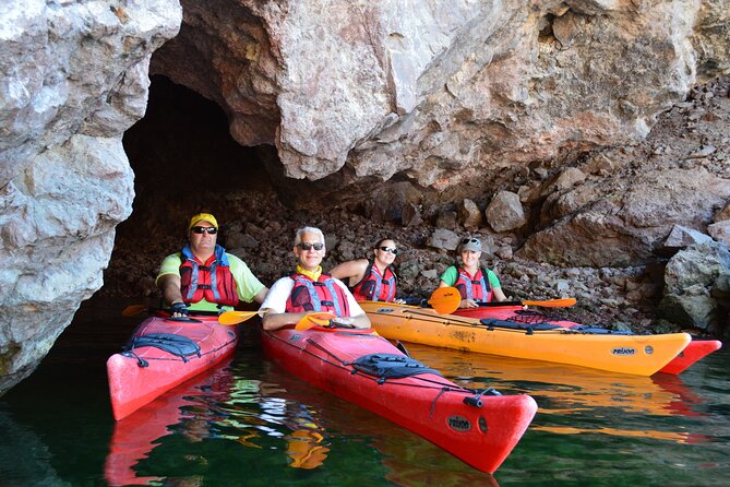Hoover Dam & Hot Springs Kayak Tour with Lunch & Expert Guide - Lunch, water, and the practical value of $289