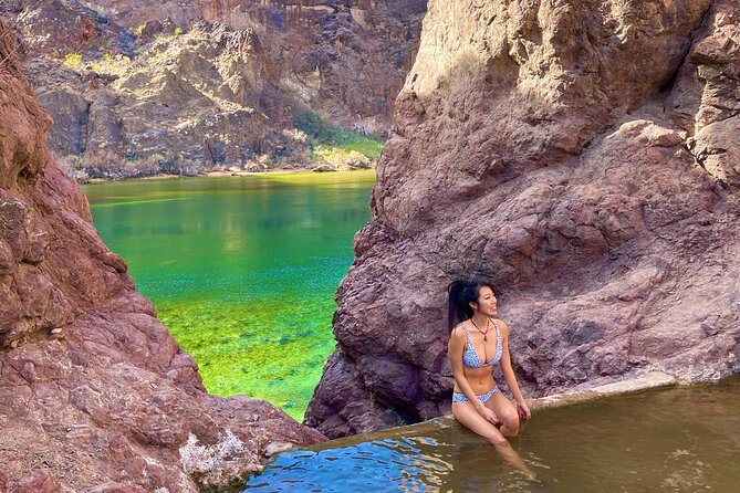 Hoover Dam Kayaking Trip, 6 Hot Springs, 6 Caves, 4 Waterfalls - Launching below Hoover Dam