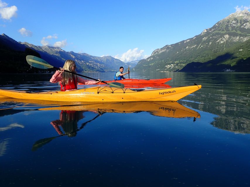 Interlaken: Kayak Tour of the Turquoise Lake Brienz - The first lesson: simple skills before the scenery