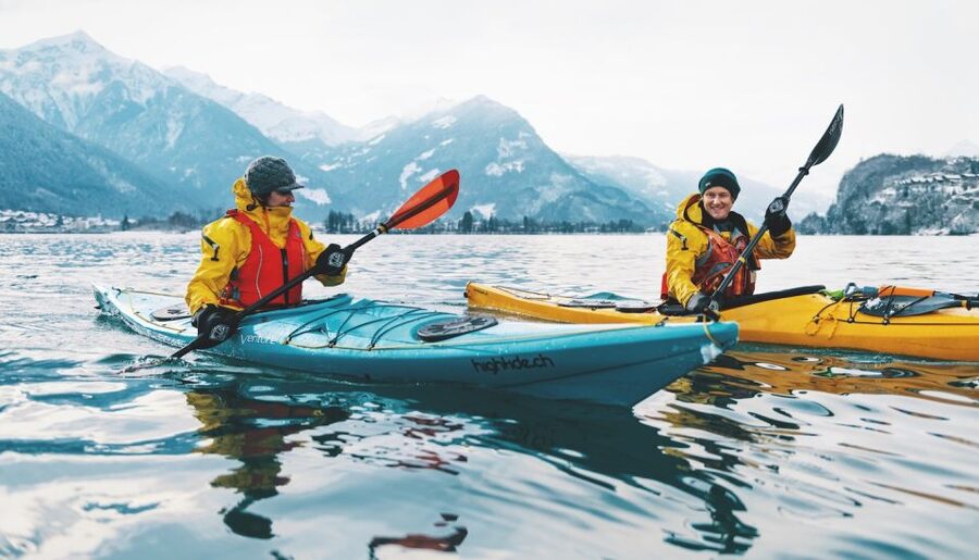 Interlaken: Small-Group Winter Kayak Tour on Lake Brienz - Photos without risking your phone