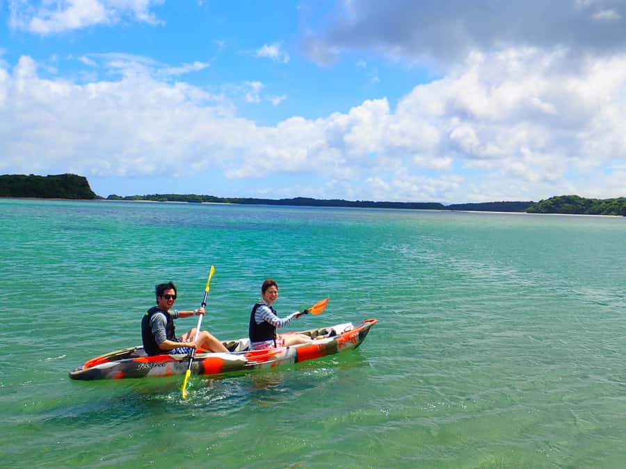 Ishigaki: Canoe or SUP at Kabira Bay＆Snorkeling at Blue Cave - Two Ishigaki coastlines in one six-hour day