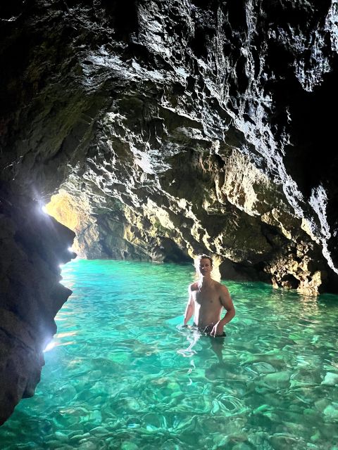 Jávea: Cala Tango and San Antonio Nature Reserve Kayak Tour - When conditions change the experience