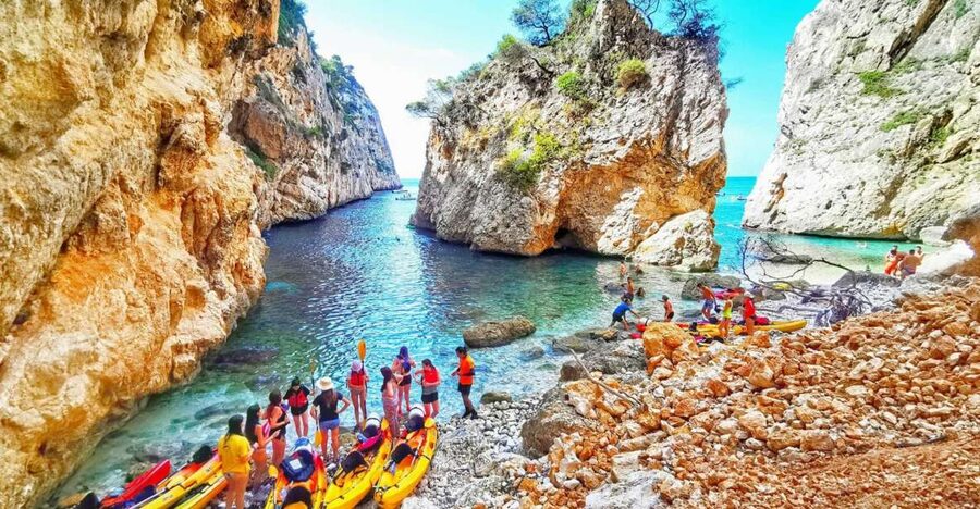 Jávea: Kayak trip to Granadella - Why Cala Granadella makes a fine launch point