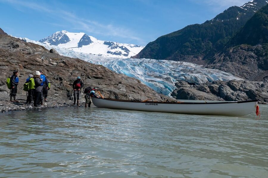 Juneau: Mendenhall Glacier Canoe Paddle and Hike - Paddling Seven Miles Toward the Ice