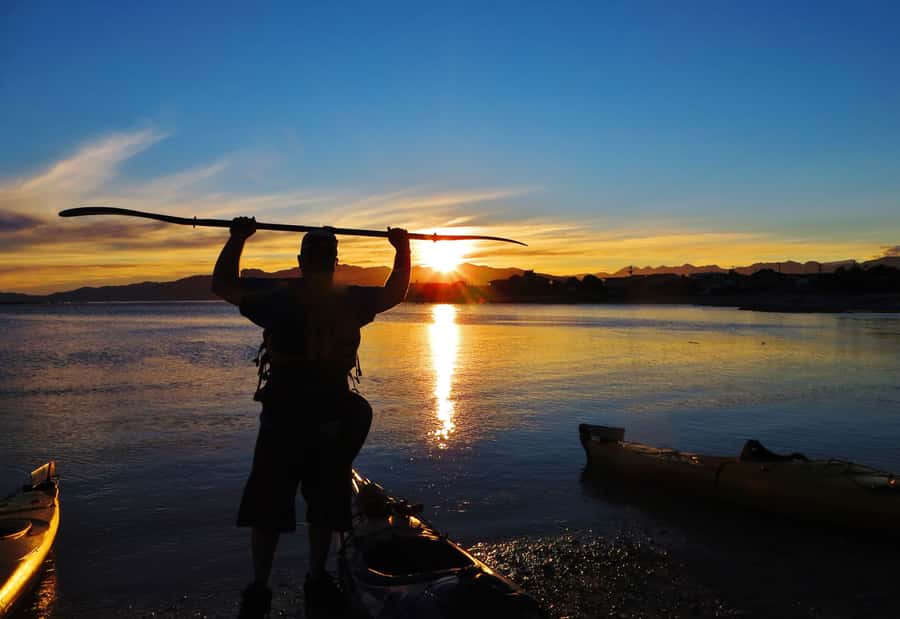 Kaikoura: Sunset Evening Kayaking Tour - Practical booking advice for a better evening
