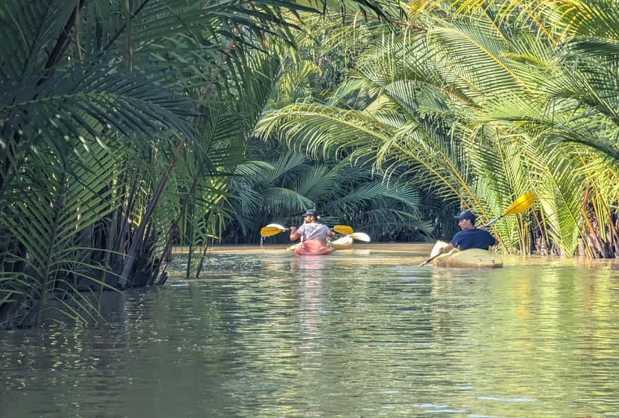 Kampot's Countryside & Kayak Tour, Pepper Farm include Lunch - Pace, group comfort, and practical limits