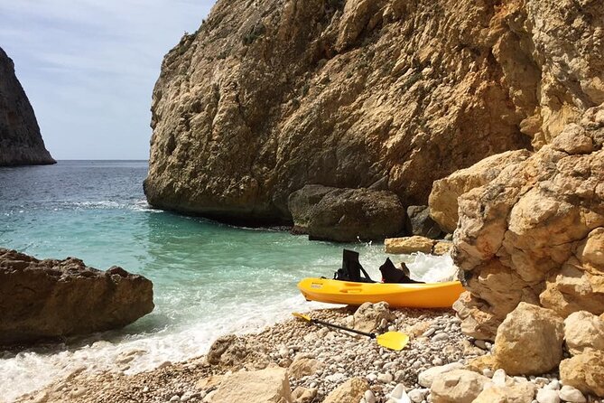 Kayak And Snorkel Excursion in Jávea. Portitxol - Granadella - The cave stop and its small snack